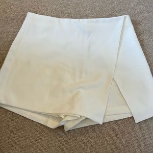 White skort